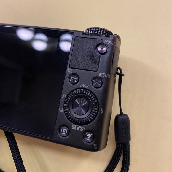 Sold !!! Brand new camera - Picture 6 of 6